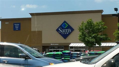 Sam's club sioux falls - 3201 S LOUISE AVE, SIOUX FALLS, SD 57106-0704, United States of America Show more Show less Seniority level